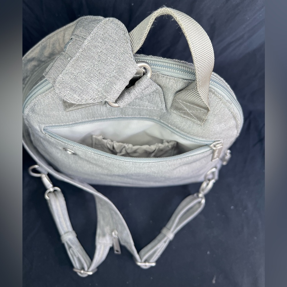 Baggallini Two-Tone Gray Backpack - image 7